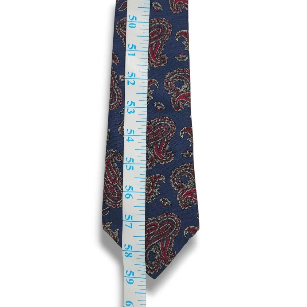 Johnny Carson Italian Silk Necktie Paisley Blue Red Classic‎ Vintage Made USA OS